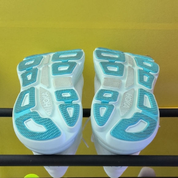 Women Hoka Bondi 9 Size 7 - Picture 5 of 7